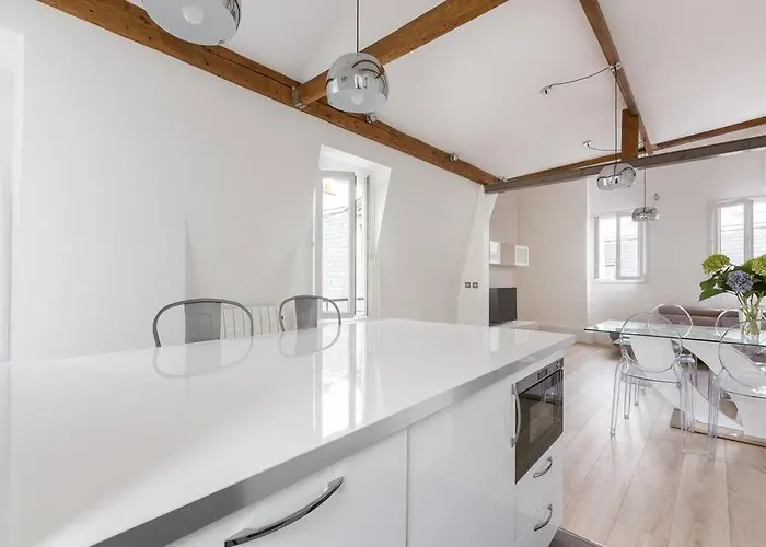 Loft Refait A Neuf En Dernier Etage 2 Chambres