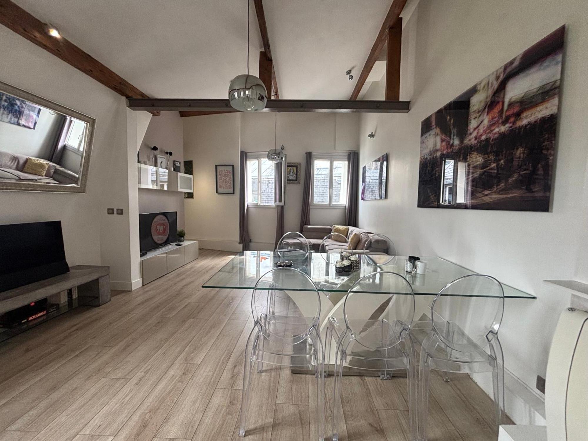 Loft Refait A Neuf En Dernier Etage 2 * Paris